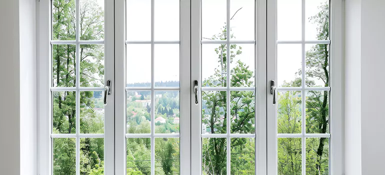 Cost To Install Double Pane Windows in Lakeside, FL