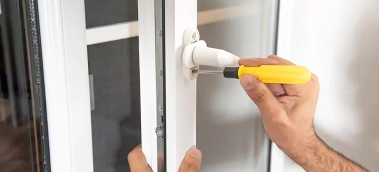Casement Window Handle Replacement in Lakeside, FL